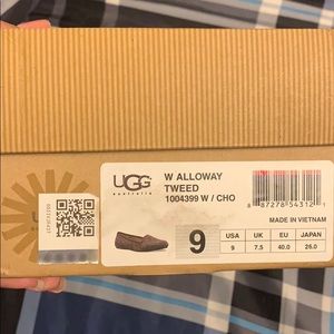 Ugg Alloway Tweed Flats